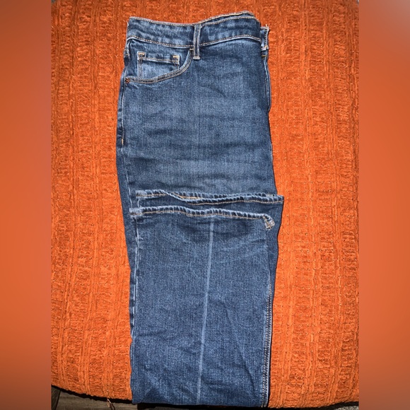 Old Navy Extra High Rise Flare Jean - Picture 1 of 3